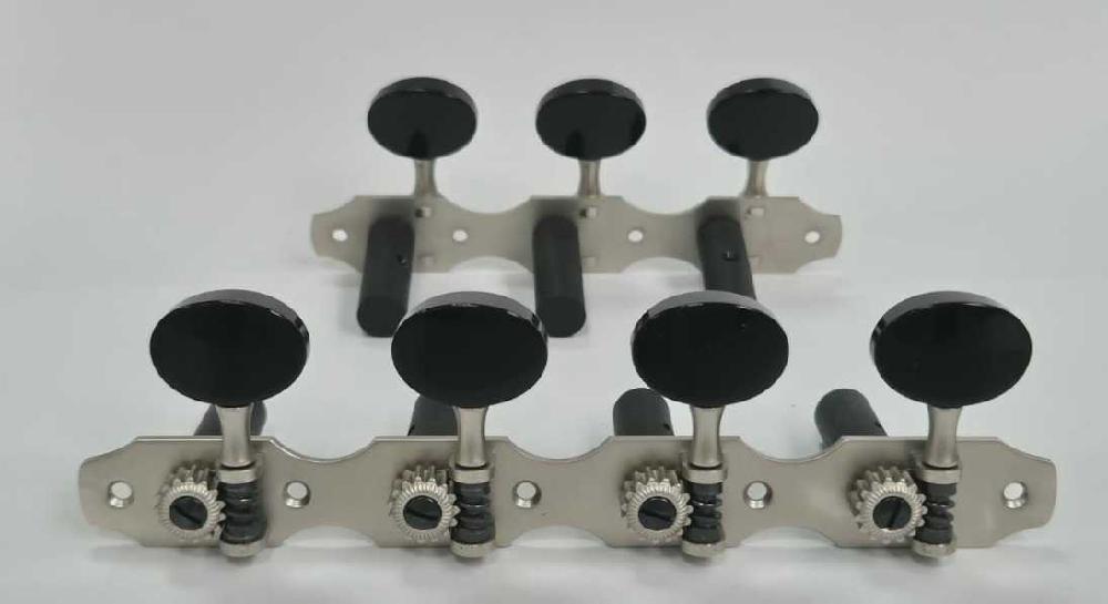 7141747-56465323 Tarraxa Violão Rubner 150-100 7 Cordas Niquelada Fosca Pegas Pretas Ovais - Imagem 1