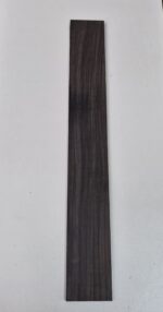Escala de Royal Black Wood nº 60 - Imagem 2