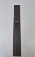 Escala de Royal Black Wood nº 57