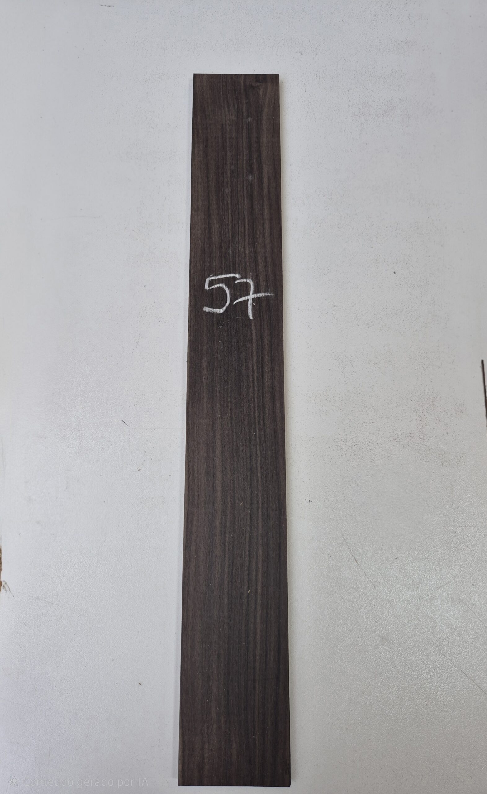 20261014_115555(2) Escala de Royal Black Wood nº 57 - Imagem 1