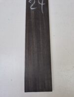 Escala de Royal Black Wood nº 24 - Imagem 4